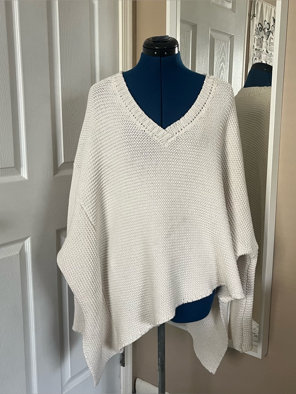 Joah Brown super comfy crochet slouchy sweater with V-neck and asymmetrical hem